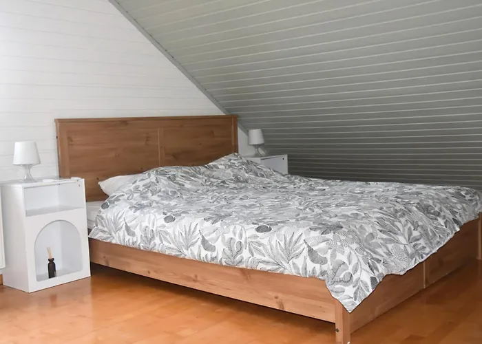 La Petite Maison En Ardenne Hébergement de vacances Marche-en-Famenne